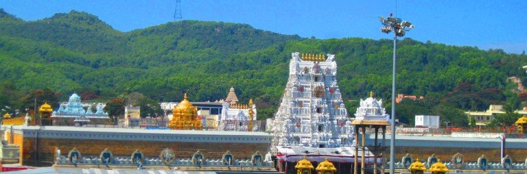 tirumal-venkatesha-big-temple-2-768x254