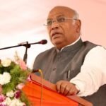 ‘ಎಪ್‌ಸ್ಟೀನ್ ಫೈಲ್ಸ್ ಇಟ್ಟುಕೊಂಡು ಟ್ರಂಪ್ ಮೋದಿಗೆ ಹೆದರಿಸುತ್ತಿದ್ದಾರೆ’: ಖರ್ಗೆ ಟೀಕಾಸ್ತ್ರ