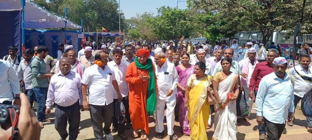 panchamasali-Freedom-park-flower-pro-jaya-mrutyun1