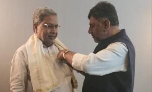 DKS- DK Shivakumar - Siddaramaiah