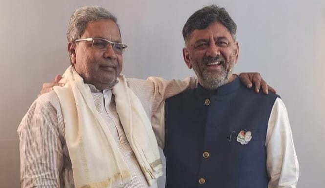 DKS- DK Shivakumar - Siddaramaiah -