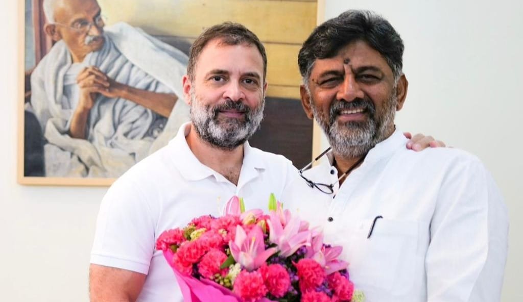 Rahul Gandhi- DKS - DK Shivakumar