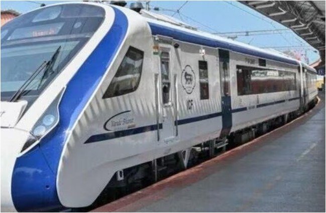 KERALA - VANDE BHARAT TRAIN