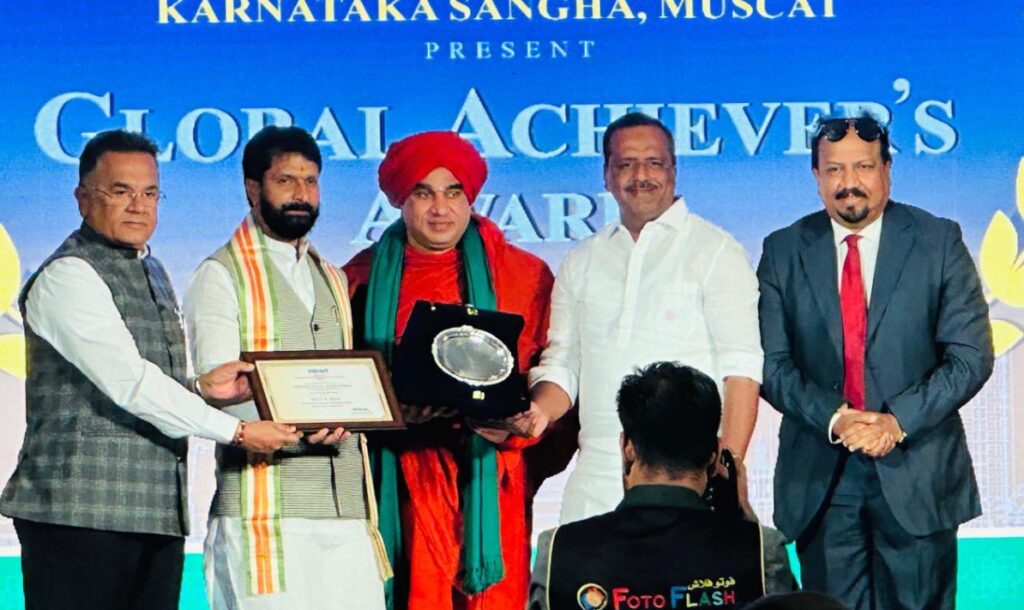 karnataka-sangha-muscat-vishvavani-global-achievers-award-to-ct ravi