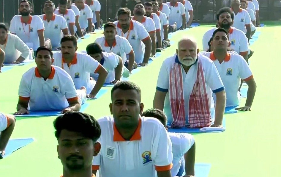 Visakhapatnam -Modi - Yoga Day