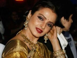 Actress Rekha 2