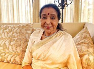Asha Bhosle 3