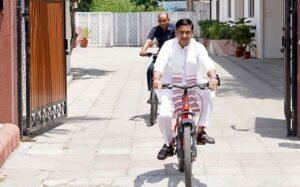 Union-minister-Tokhan-Sahu-300x187-1