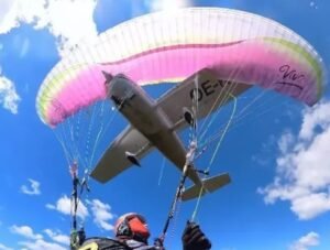 paraglider-300x227-1