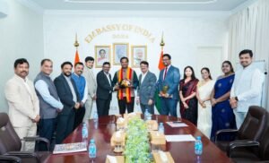 Karnataka-Sangha-Qatar-Deputy-Chief-of-Mission-Sandeep-Kumar-of-the-Indian-Embassy-1-300x182-1