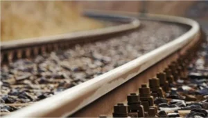 Train-Railway-Track-750x428-1
