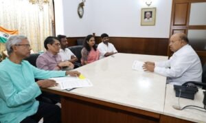 Bangalore-Apartments-Federation-BAF-Leaders-meet-Governor-Gehlot