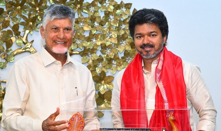 ನೀರು ಹಂಚಿಕೆ, ಗೋದಾವರಿ–ಕಾವೇರಿ ನದಿ ಜೋಡಣೆ ಕುರಿತು ನಾಯ್ಡು–ವಿಜಯ್ ಚರ್ಚೆ