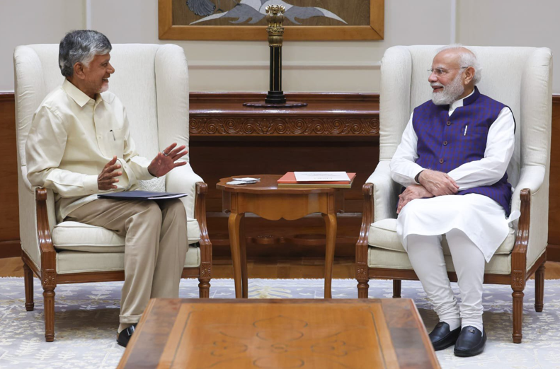 Chandrababu-Naidu-Meet-Modi